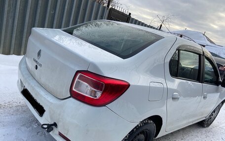 Renault Logan II, 2020 год, 750 000 рублей, 3 фотография