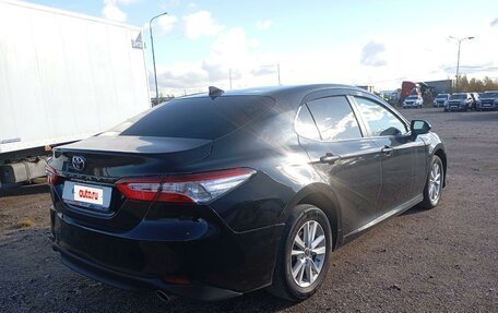 Toyota Camry, 2019 год, 2 358 750 рублей, 3 фотография