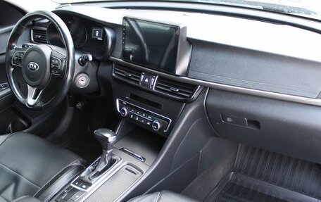 KIA Optima IV, 2017 год, 1 579 000 рублей, 20 фотография