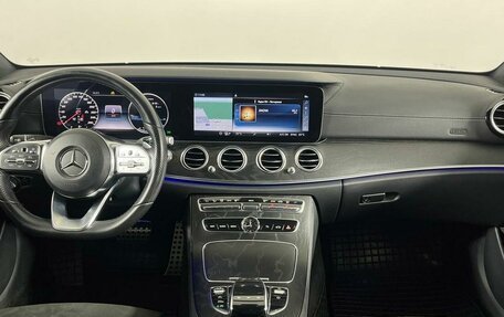 Mercedes-Benz E-Класс, 2019 год, 3 999 000 рублей, 16 фотография