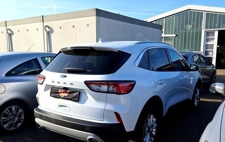 Ford Kuga III, 2022 год, 2 099 000 рублей, 2 фотография