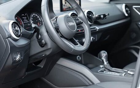 Audi Q2 I, 2022 год, 2 150 000 рублей, 13 фотография