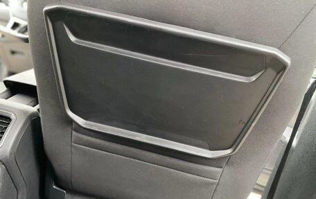 Volkswagen Tiguan II, 2019 год, 2 250 000 рублей, 15 фотография