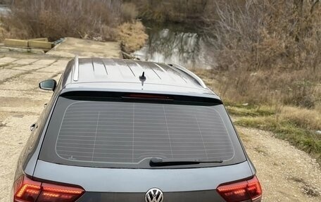 Volkswagen Tiguan II, 2019 год, 2 250 000 рублей, 32 фотография