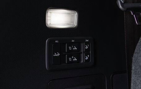 Lexus LX, 2025 год, 17 990 000 рублей, 38 фотография