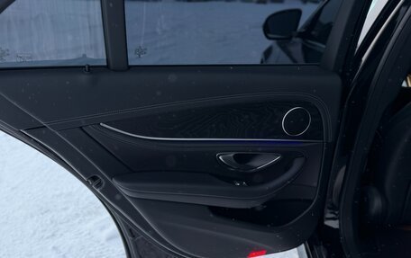 Mercedes-Benz E-Класс, 2021 год, 5 100 000 рублей, 19 фотография