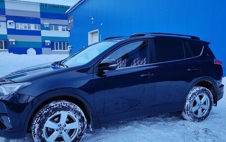 Toyota RAV4, 2019 год, 3 800 000 рублей, 1 фотография