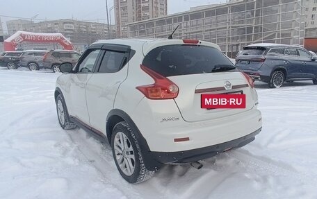 Nissan Juke II, 2011 год, 850 000 рублей, 3 фотография