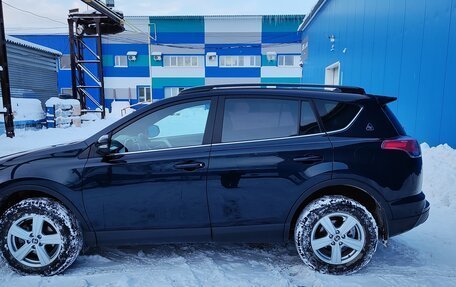 Toyota RAV4, 2019 год, 3 800 000 рублей, 3 фотография