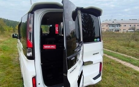 Honda Stepwgn IV, 2016 год, 1 750 000 рублей, 6 фотография