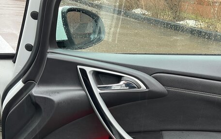 Opel Astra J, 2012 год, 750 000 рублей, 9 фотография