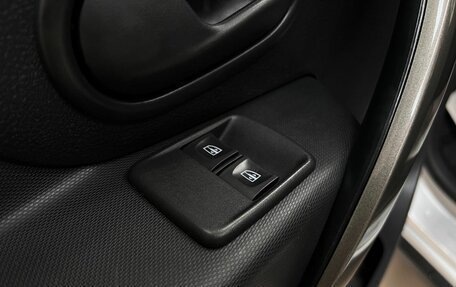 Renault Logan II, 2019 год, 1 245 000 рублей, 20 фотография