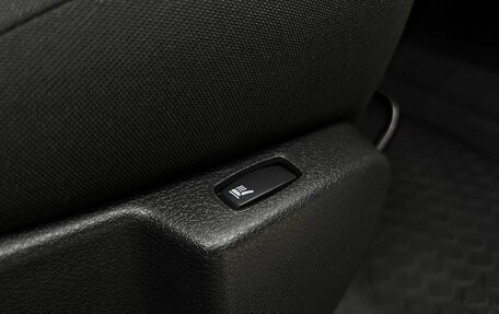 Renault Logan II, 2019 год, 1 245 000 рублей, 24 фотография