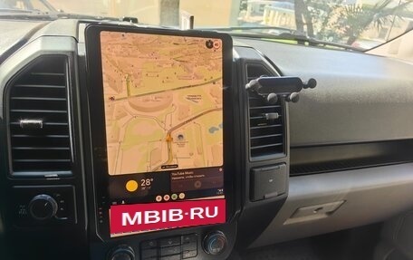 Ford F-150 XIII, 2019 год, 5 800 000 рублей, 10 фотография