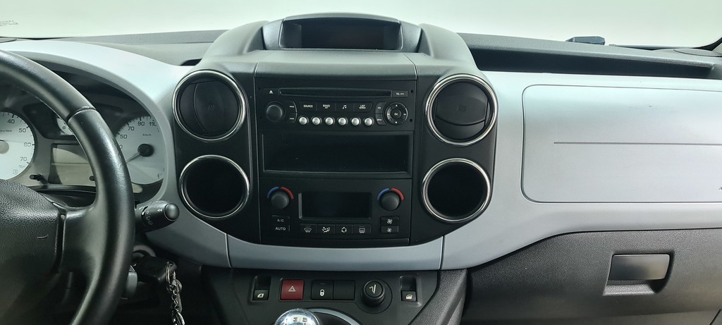 Citroen Berlingo II рестайлинг, 2012 год, 835 000 рублей, 11 фотография