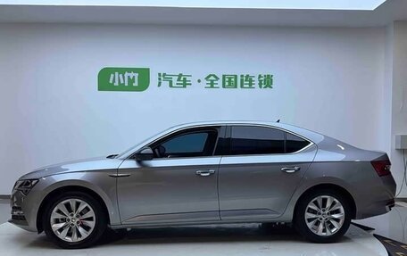 Skoda Superb III рестайлинг, 2022 год, 2 333 000 рублей, 7 фотография