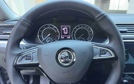 Skoda Superb III рестайлинг, 2022 год, 2 333 000 рублей, 12 фотография