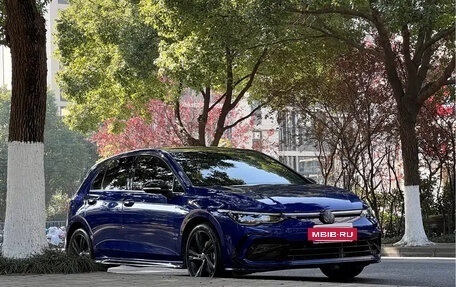 Volkswagen Golf VIII, 2022 год, 1 620 190 рублей, 2 фотография