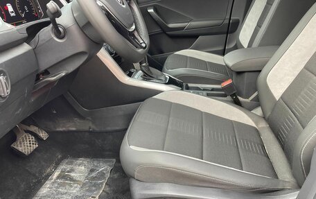 Volkswagen T-Roc I, 2021 год, 1 840 000 рублей, 8 фотография