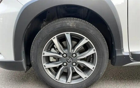 Toyota Yaris XP150 рестайлинг, 2022 год, 1 098 027 рублей, 7 фотография