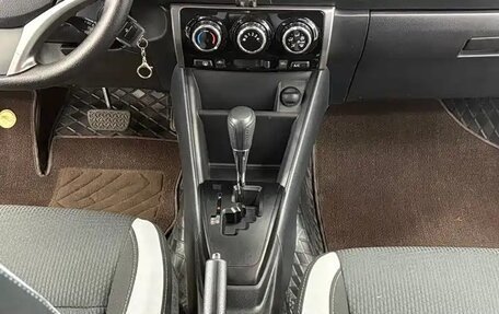 Toyota Yaris XP150 рестайлинг, 2022 год, 1 387 000 рублей, 13 фотография