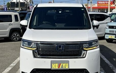 Honda Stepwgn, 2023 год, 2 401 000 рублей, 4 фотография