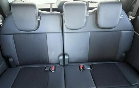 Honda Stepwgn, 2023 год, 2 401 000 рублей, 16 фотография