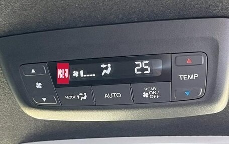 Honda Stepwgn, 2023 год, 2 401 000 рублей, 25 фотография