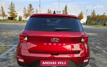 Hyundai Venue I, 2023 год, 1 700 000 рублей, 3 фотография