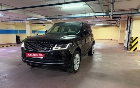 Land Rover Range Rover IV рестайлинг, 2018 год, 9 000 000 рублей, 3 фотография