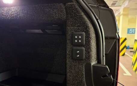 Land Rover Range Rover IV рестайлинг, 2018 год, 9 000 000 рублей, 10 фотография