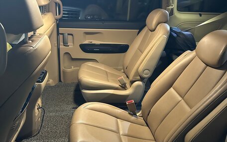 KIA Carnival III, 2019 год, 1 650 000 рублей, 9 фотография