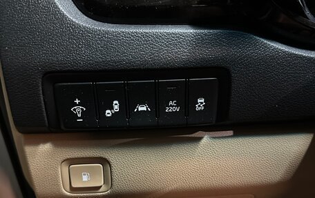 KIA Carnival III, 2019 год, 1 650 000 рублей, 15 фотография