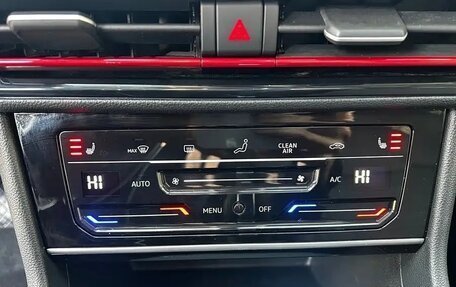 Volkswagen Lavida, 2023 год, 1 970 000 рублей, 16 фотография