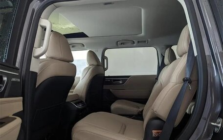 Infiniti QX80, 2025 год, 12 034 000 рублей, 7 фотография