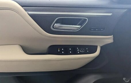 Infiniti QX80, 2025 год, 12 034 000 рублей, 14 фотография