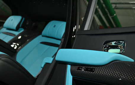 Rolls-Royce Cullinan, 2025 год, 72 950 000 рублей, 18 фотография