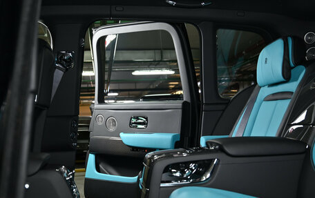 Rolls-Royce Cullinan, 2025 год, 72 950 000 рублей, 15 фотография