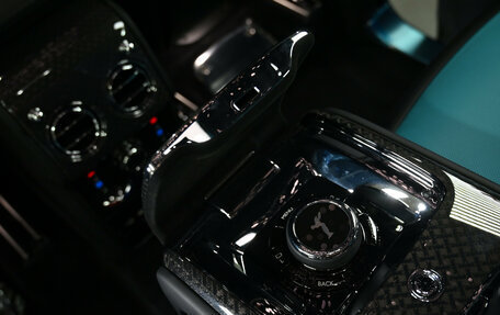 Rolls-Royce Cullinan, 2025 год, 72 950 000 рублей, 22 фотография