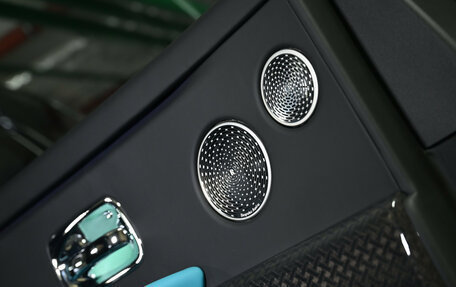 Rolls-Royce Cullinan, 2025 год, 72 950 000 рублей, 25 фотография