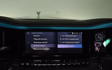 Rolls-Royce Cullinan, 2025 год, 72 950 000 рублей, 37 фотография