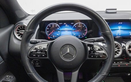 Mercedes-Benz GLB, 2022 год, 3 891 000 рублей, 10 фотография