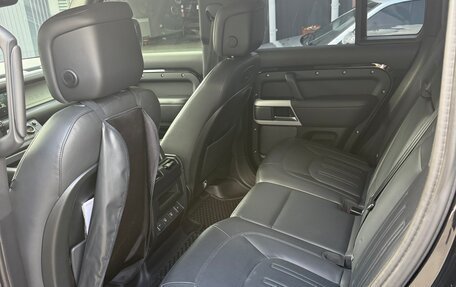 Land Rover Defender II, 2021 год, 9 000 000 рублей, 15 фотография