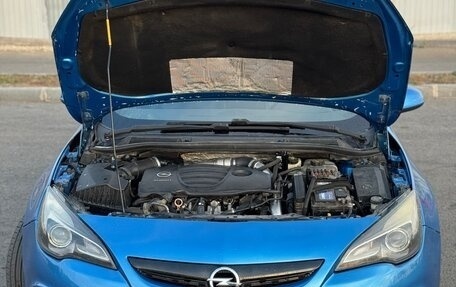 Opel Astra OPC J, 2013 год, 900 000 рублей, 14 фотография