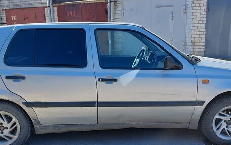 Volkswagen Golf III, 1995 год, 140 000 рублей, 4 фотография