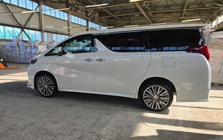 Toyota Alphard III, 2021 год, 5 599 000 рублей, 17 фотография