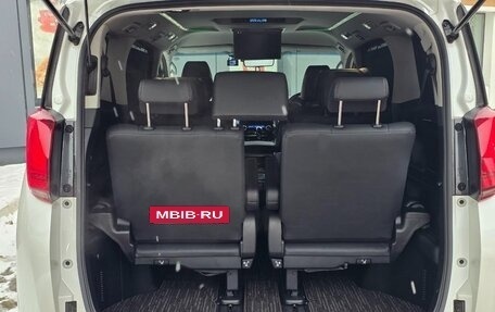 Toyota Alphard III, 2021 год, 5 599 000 рублей, 27 фотография