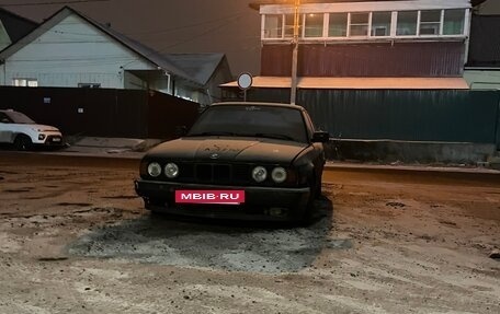 BMW 5 серия, 1989 год, 150 000 рублей, 3 фотография