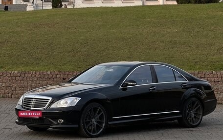 Mercedes-Benz S-Класс, 2005 год, 1 390 000 рублей, 2 фотография