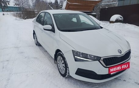 Skoda Rapid II, 2021 год, 1 299 000 рублей, 4 фотография